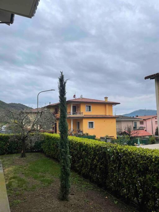 A Due Passi Dal Lago Iseo Buitenkant foto